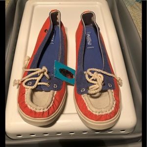 NWT. Boat/deck shoes!